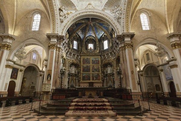 Nave and Baroque main altar