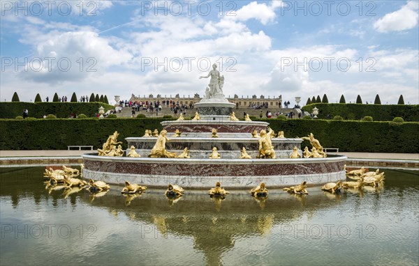 Latona fountain in the castle garden