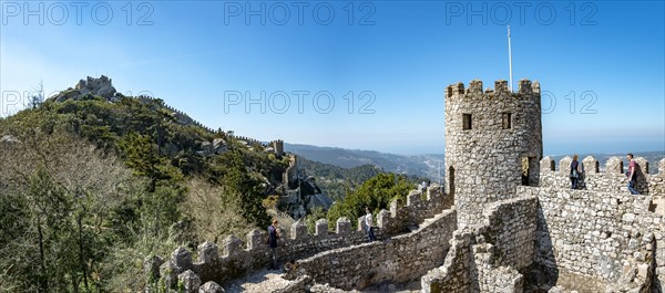 Castle Castelo dos Mouros