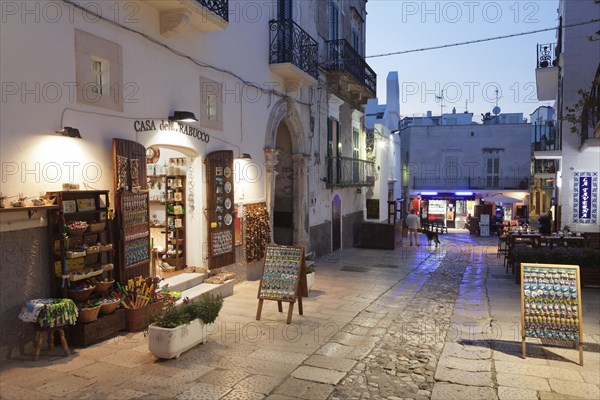 Souvenir shops in historic centre of Peschici