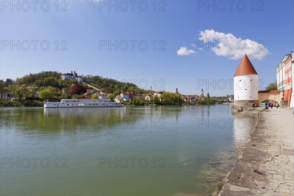 Schaiblingsturm tower and Inn