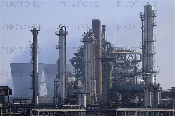 Heide refinery