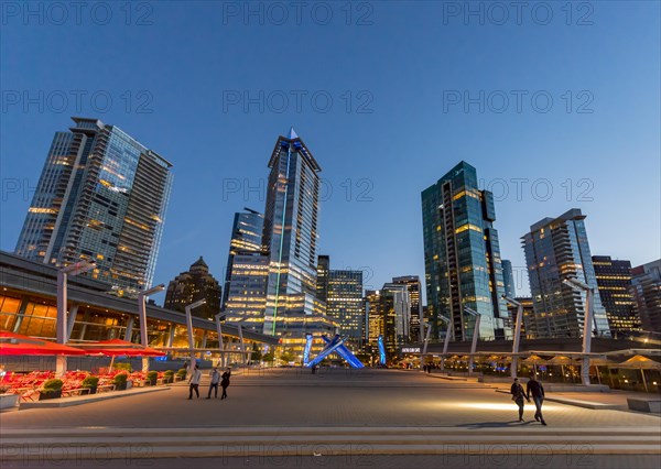 Place Jack Poole Plaza with a statue