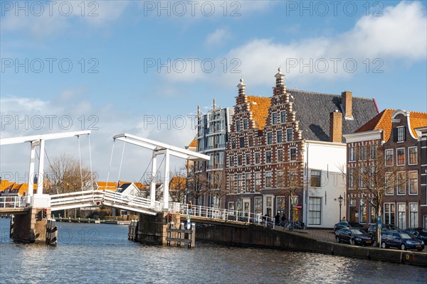 Drawbridge over river Binnen Spaarne