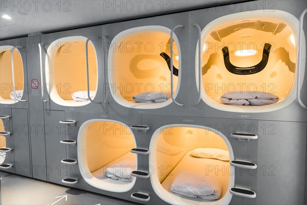 Sleeping capsules in 9hours Hotel