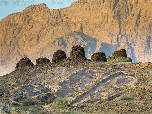 5000 year old beehive tombs