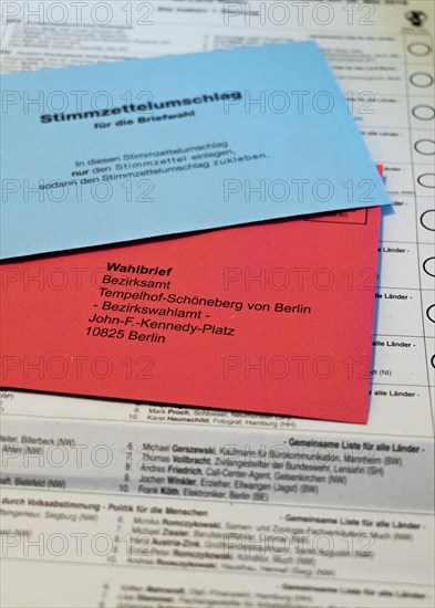 Ballot envelope and ballot letter on ballot paper