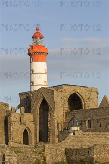 Pointe de St-Mathieu