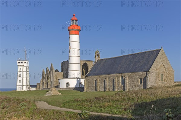 Pointe de St-Mathieu