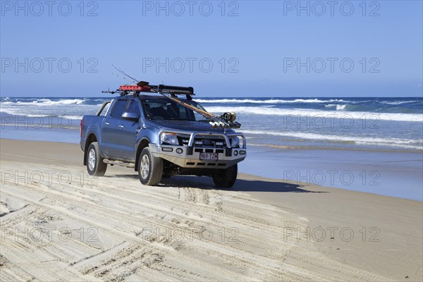 Car on 75 Mile Beach Road