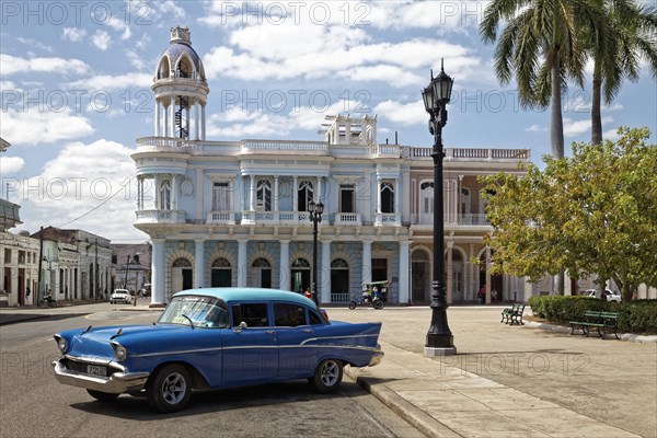 Vintage car Chevrolet 1957 Bel Air at Parque Jose Marti