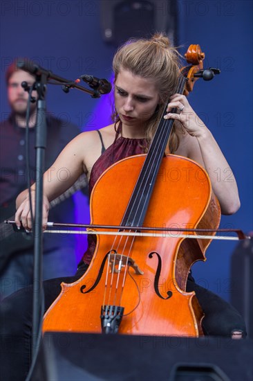 Swiss Folk Pop Band Serafyn live at the Blue Balls Festival Lucerne