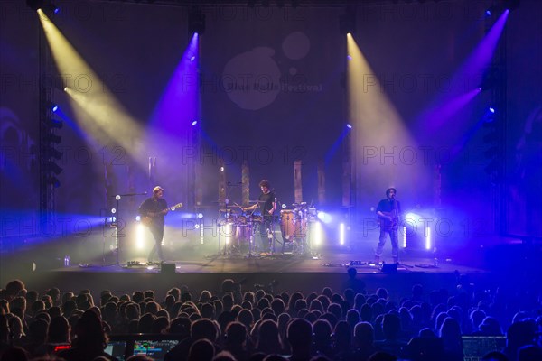 The German German Folktronica duo Milky Chance