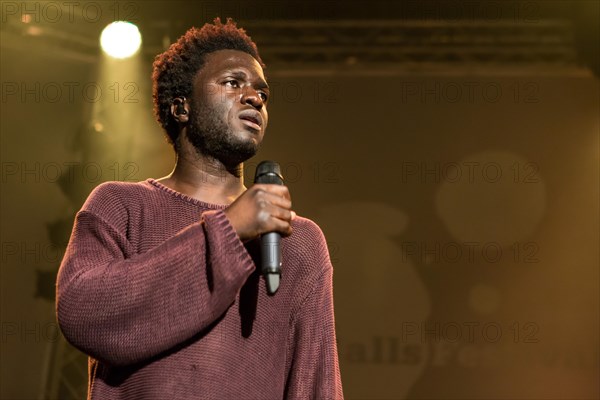 The British soul singer Kwabs live at the Blue Balls Festival Lucerne