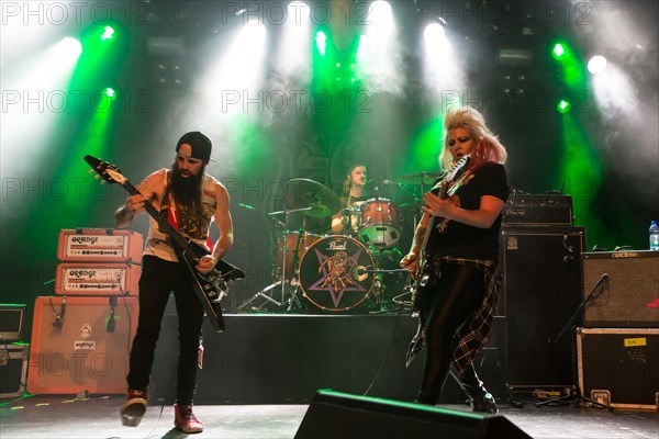 The Australian rock band Dallas Frasca live in the Schuur Lucerne