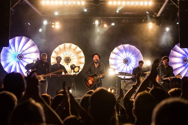 The Swiss singer and songwriter Lukas Linder alias Henrik Belden with band at the record baptism live in the Schuur Lucerne