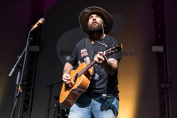 The Canadian folk pop band The Strumbellas live at the 25th Blue Balls Festival in Lucerne