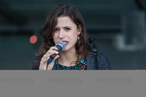 The Swiss musician duo Belle and Bass with singer Kira Stahel and bassist Stefan Guggisberg live at the 25th Blue Balls Festival in Lucerne