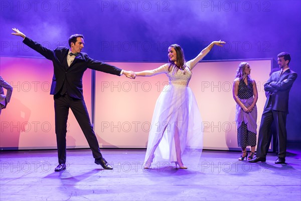 The leading actors Christian Sollberger as Julian and Maren Kern as Laura at the musical 95 - Ninety-Five live at Le Theatre im Gersag