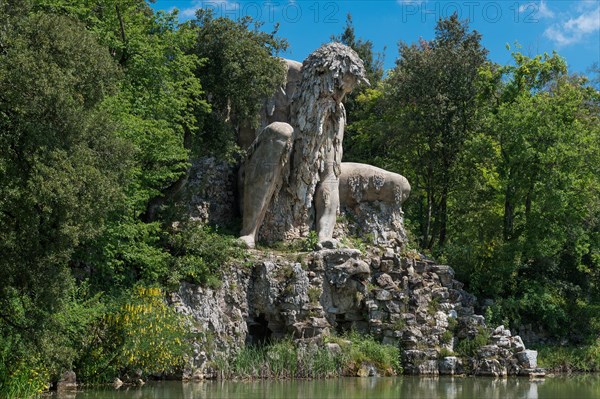 Sculpture of the Apennines made of rock