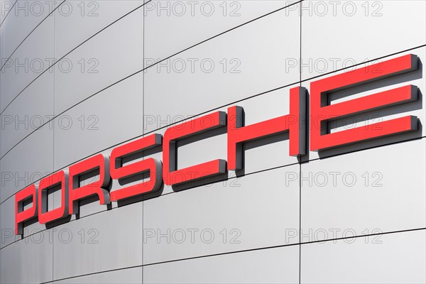 Porsche logo