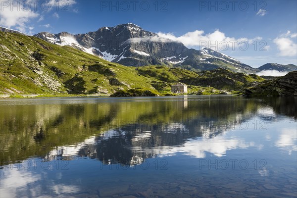 San Bernardino Pass