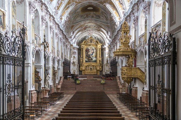 Interior and altar of St. Mary's Cathedral and St. Korbinian