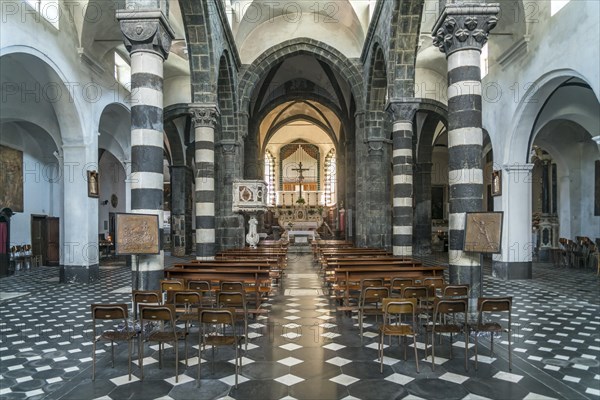 Interior of the Gothic Chiesa di Sant'Andrea Apostolo