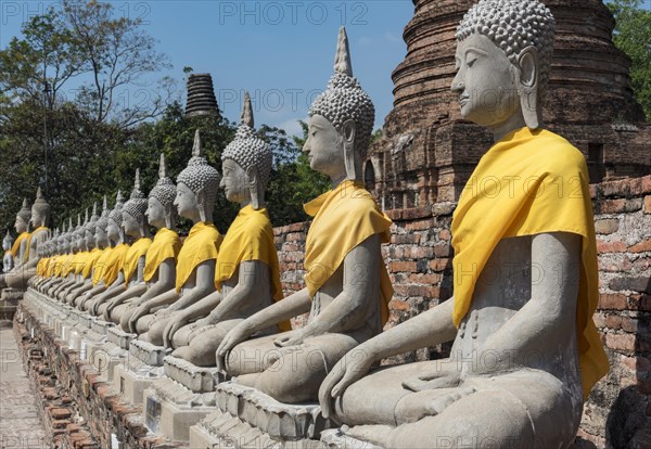 Row of Buddha statues