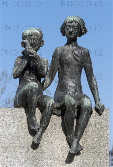 Children Statue