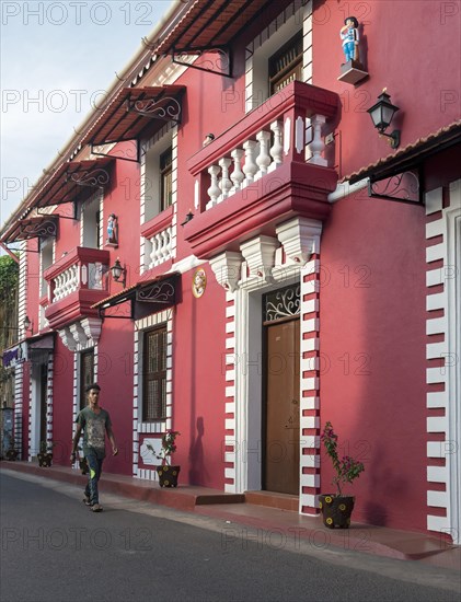 Red colonial house