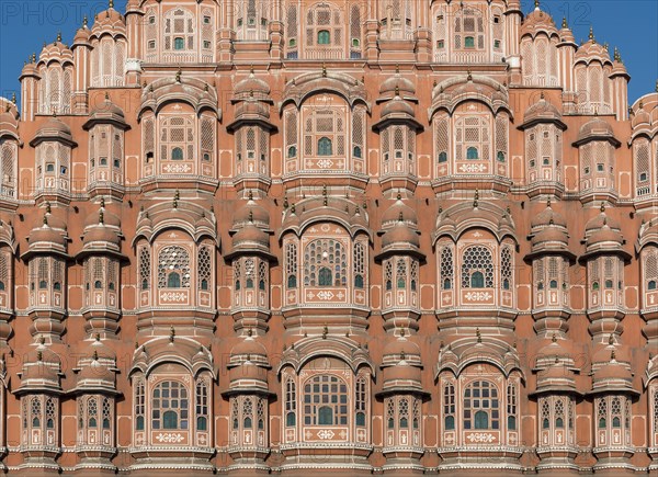 Frontal Facade of Hawa Mahal