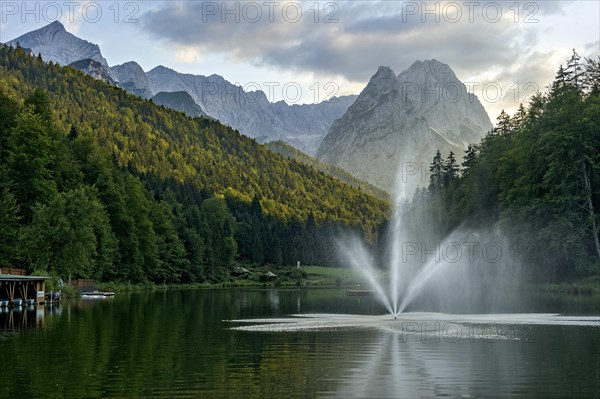 Riessersee with fountain