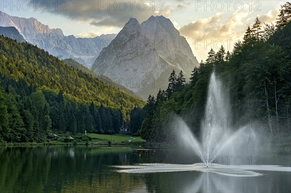 Riessersee with fountain