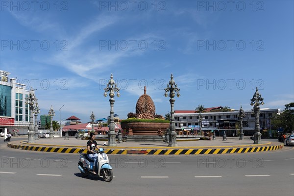 Durian Monument