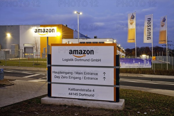 Amazon logistics centre