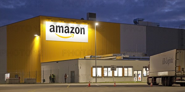 Amazon Logistics Centre DTM2