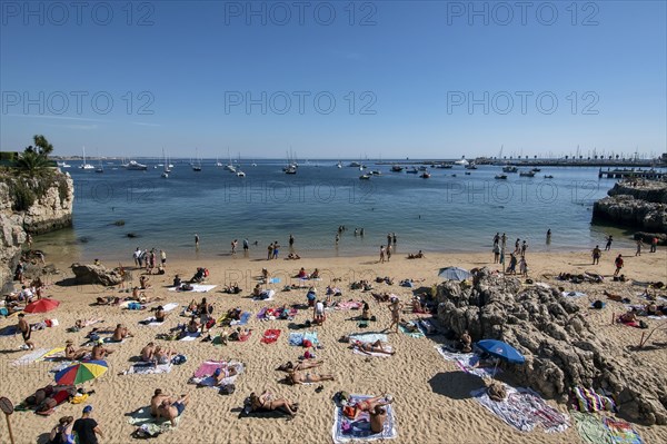 City beach Praia da Rainha