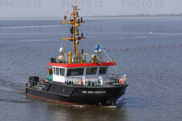 Survey ship