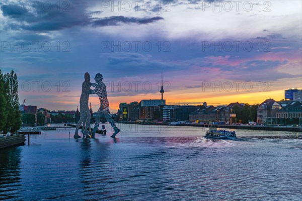 Molecule Man