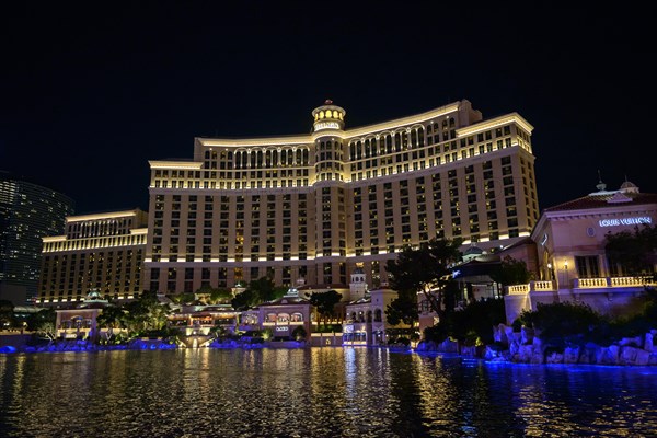 Bellagio Hotel and Casino at night