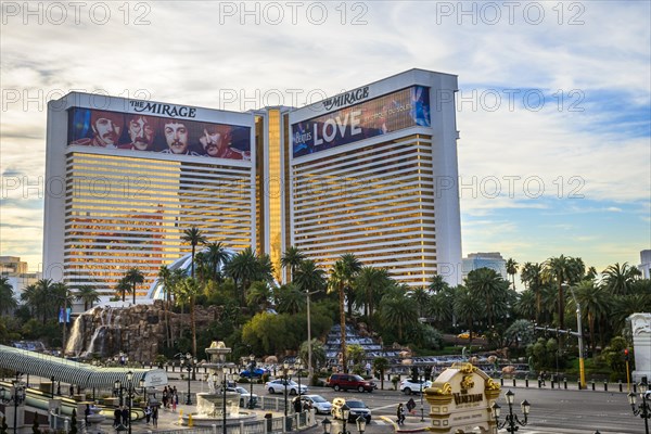 Casino and luxury hotel The Mirage