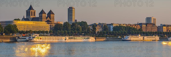 Konrad-Adenauer-Ufer on Rhine