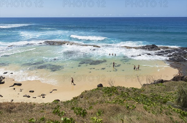 Champagne pools