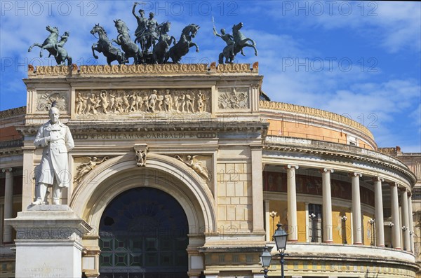 Politeama Theatre with memorial of Ruggiero Settimo