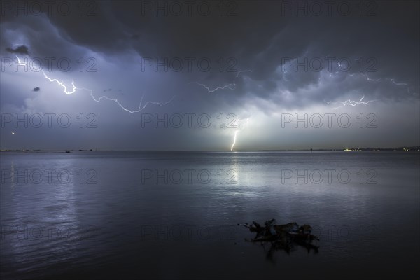 Thunderstorm with multiple thunderbolts