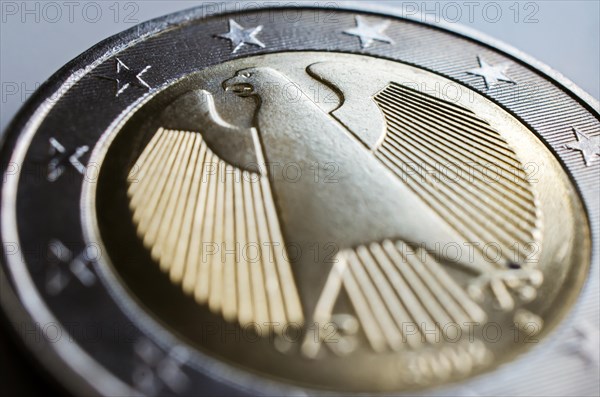 Backside of the German 2 euro coin with the federal eagle