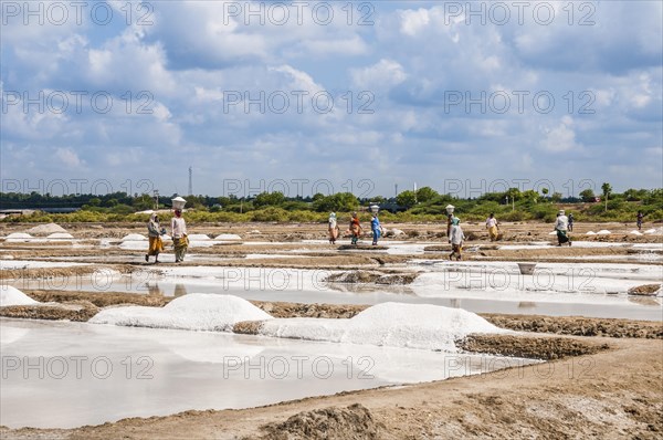 Salt mine workers