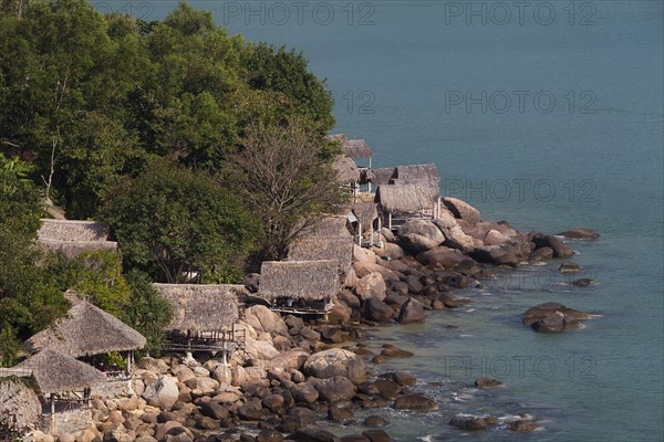 Bamboo huts on the beach at Rangbeach