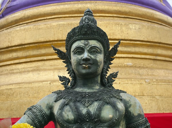 Buddha statue at Wat Saket Ratcha Wora Maha Wihan